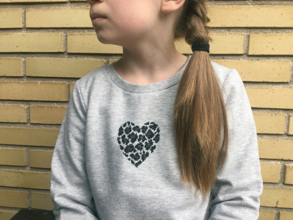 Kit de bordado Corazón 7 x 9 cm