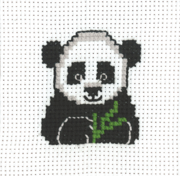 Kit de Bordado MFK Panda 8 x 8 cm
