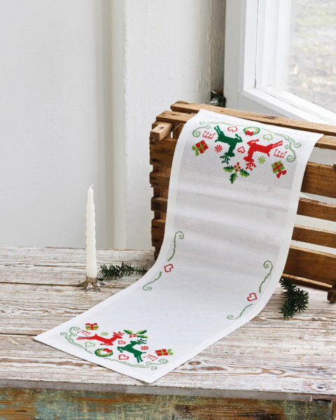 Kit de bordado Reno 28 x 76 cm