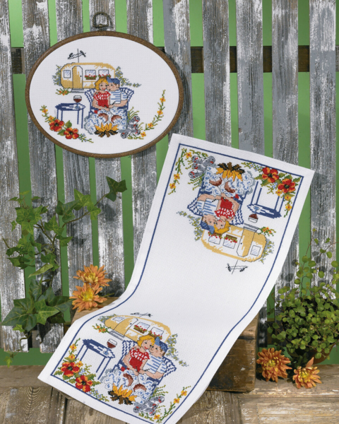 Kit de Bordado Fiesta de Salchichas 26 x 60 cm