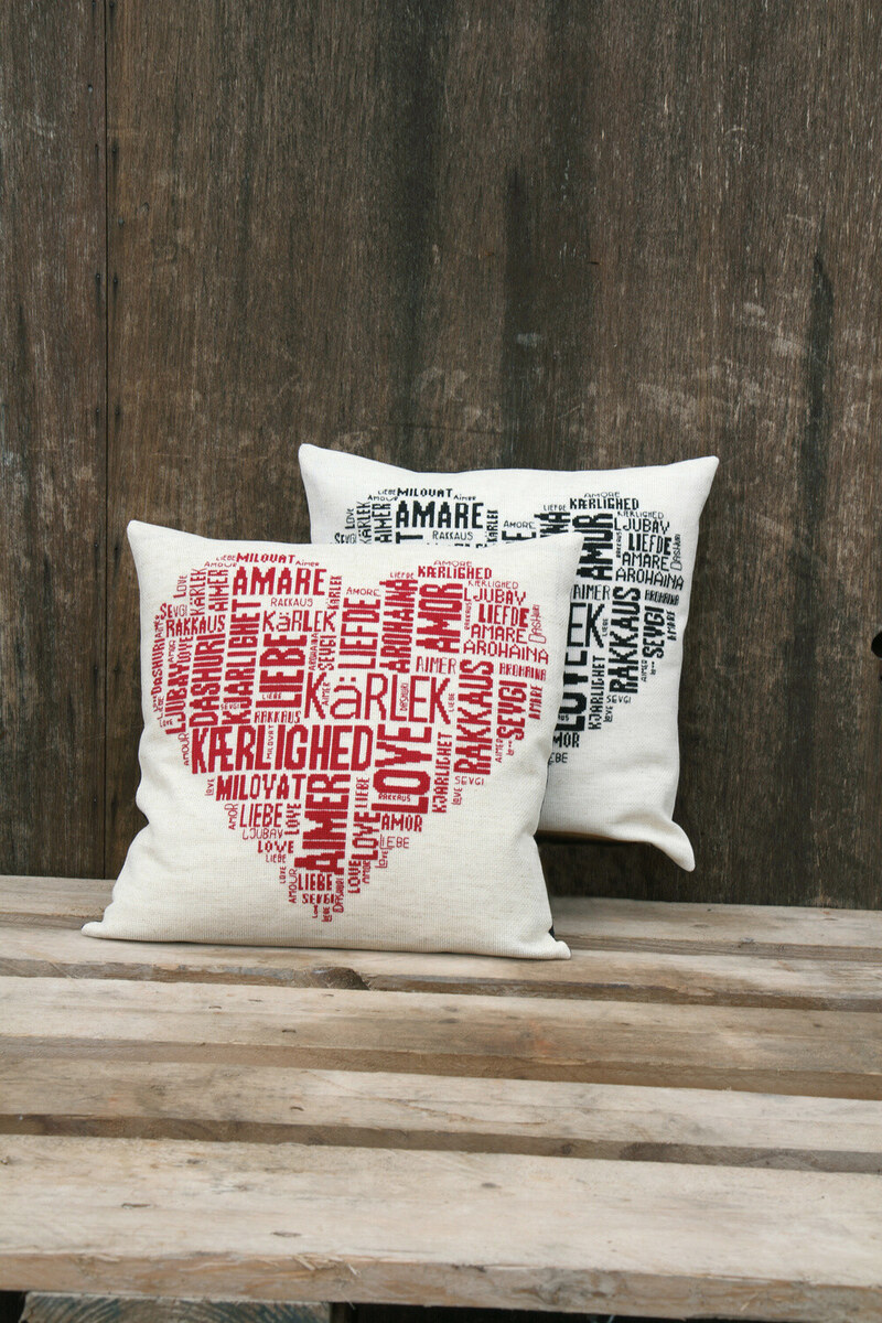 Kit de bordado Love rojo 39 x 39 cm