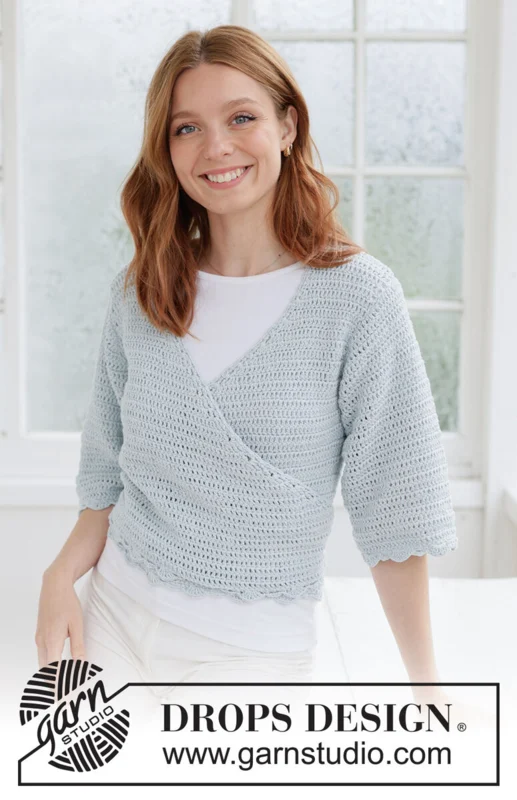 266-4 Blue Country Wrap by DROPS Design