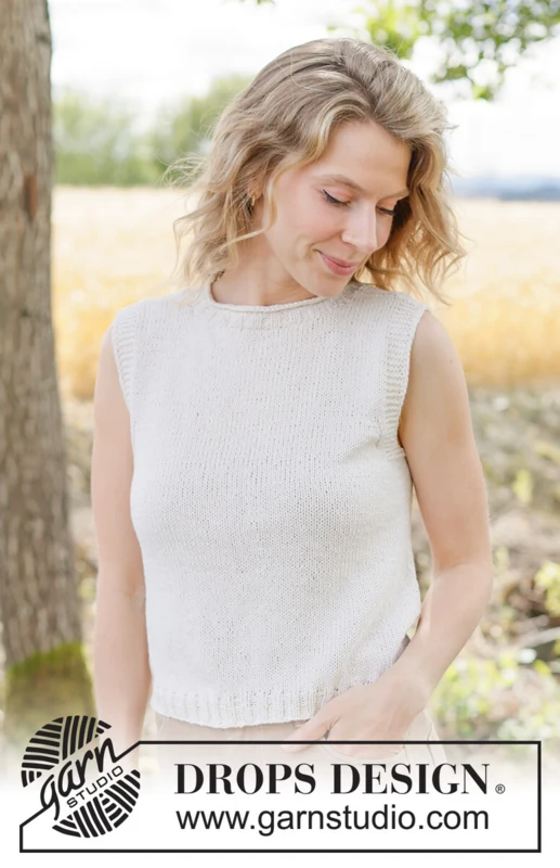 266-13 Countryside Walk Top by DROPS Design