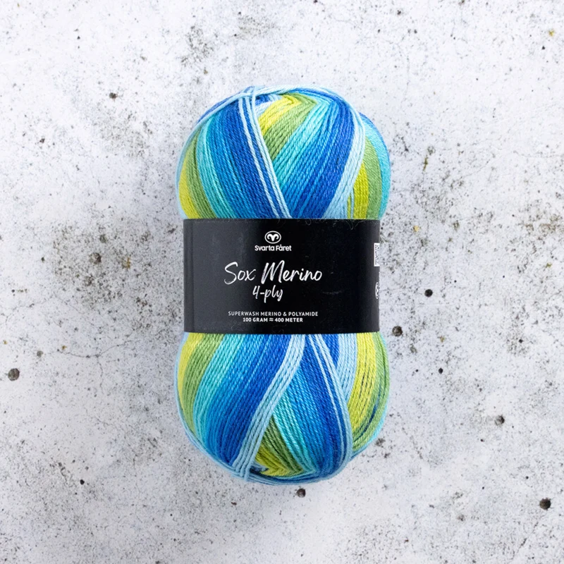 Svarta Fåret Sox Merino 4 ply 23 Línea costera