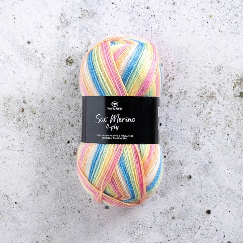 Svarta Fåret Sox Merino 4 ply 25 Arcoíris apagado