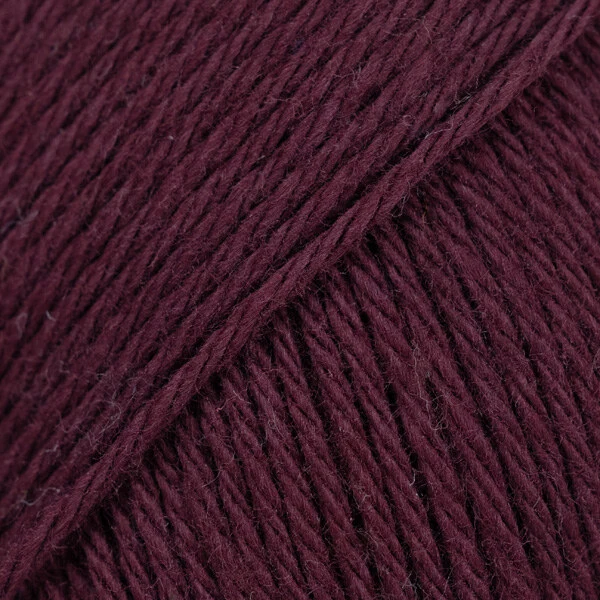 DROPS Magic 82 Uva oscuro (Uni Colour)