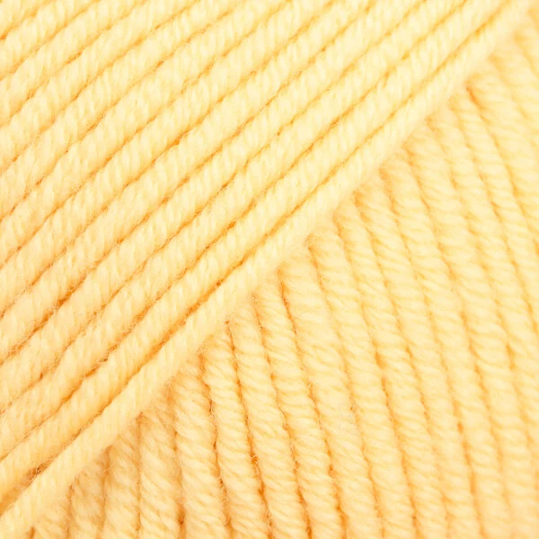 DROPS Merino Extra Fine 24 Amarillo claro (Uni Colour)