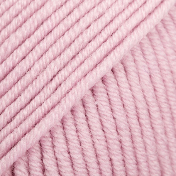 DROPS Merino Extra Fine 40 Rosado polvo (Uni Colour)