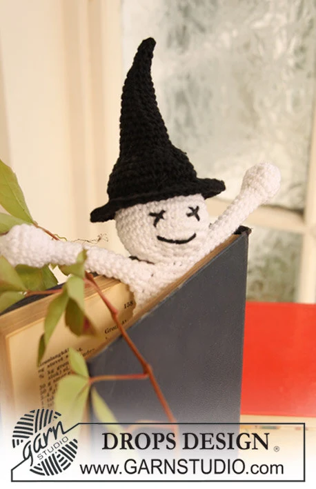 Extra 0-703 Scary Tales by DROPS Design — Decoraciones de Halloween con relleno y dos colores. — 2