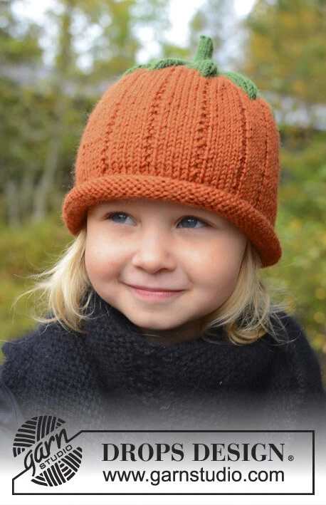 Extra 0-966 Sweet Pumpkin by DROPS Design — Gorro de calabaza: 0/6 meses, 1, 2/4, 5/6 y 7/8 años; cabeza: 42, 45, 48, 50 y 52 cm. Agujas de doble punta de 2 mm para el tallo y circular de 40 cm de 3,5 mm. — 1