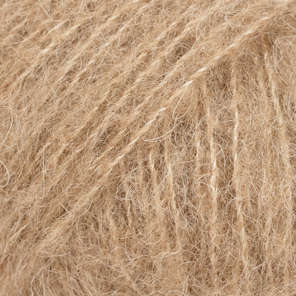 DROPS Brushed Alpaca Silk 36 Almendra (Uni Colour)