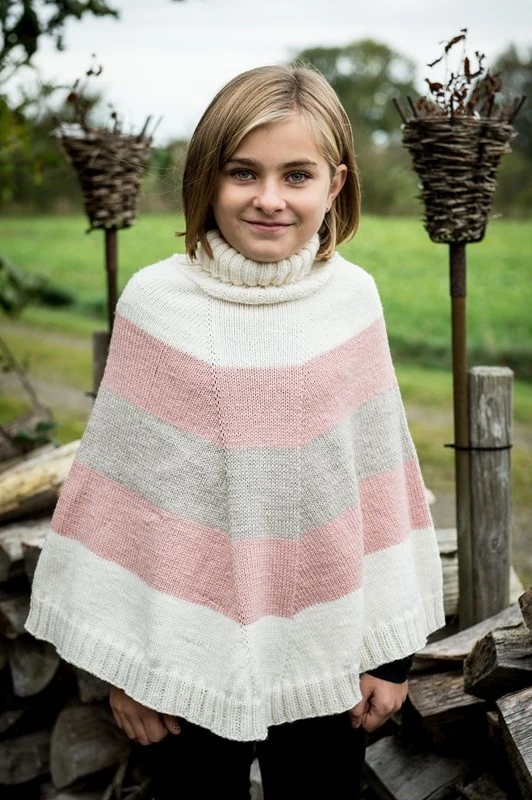 Poncho de rayas en Mayflower Easy Care Classic