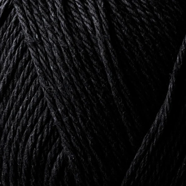Yarn and Colors Favorite 100 Negro