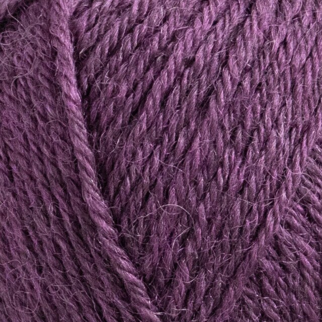 Svarta Fåret Ulrika Natur 11 Ciruela nature