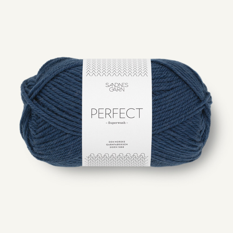 Sandnes Perfect 6062 Azul oscuro