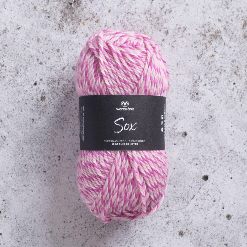 Svarta Fåret Sox 50 g 010 Caramelo fucsia natural