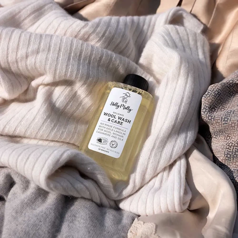 Holly Molly Delicate Wool Wash 300ml – 1 ud