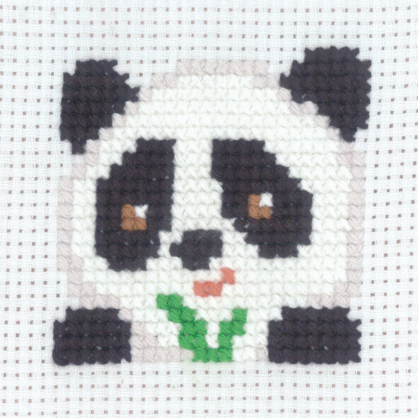 Kit de Bordado Panda 8 x 8 cm