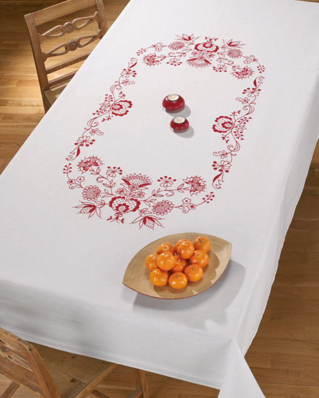 Kit de bordado Almue en rojo 150 x 220 cm