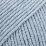 DROPS Merino Extra Fine 38 Neblina azul (Uni Colour)