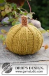 Extra 0-1501 Cinderella's Pumpkins by DROPS Design — Calabaza de unos 16 cm de alto. Una calabaza pesa unos 54 g; el kit contiene los dos ovillos indicados. — 1