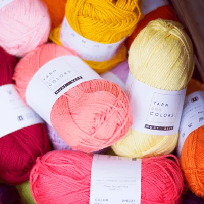 Yarn and Colors Must-Have 8/4
