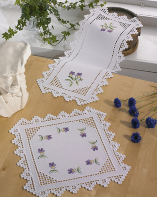 Kit de bordado Hardanger con violeta 39 x 39 cm